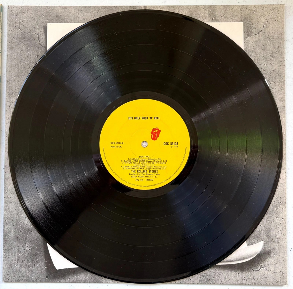 Rolling Stones - It's Only Rock 'N' Roll - LP 12" Vinyl Album (1974)